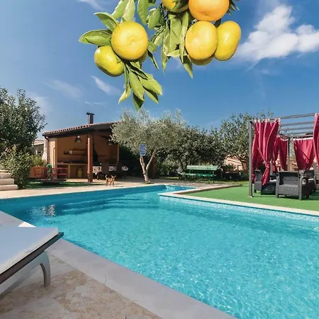 Four-bedroom Holiday In